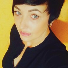 Лена, 48, Змеиногорск