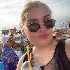 Милана, 21, Пермь