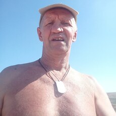 Мотя, 59, Строитель