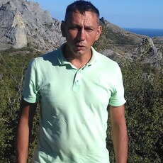 Владлен, 46, Часов Яр