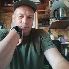 Свят, 51, Москва