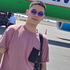 Донат, 27, Обоянь