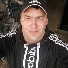 Илья, 38, Струнино