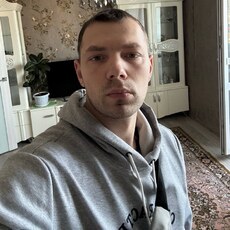 Виктор, 30, Екатеринбург
