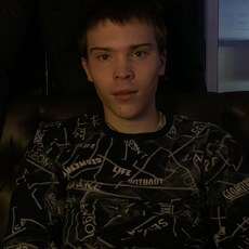 Никита, 22, Ужур
