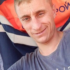 Юрий, 35, Гусев