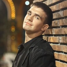 Кузя, 24, Новоуральск
