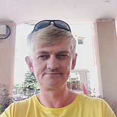 Саша, 48, Рошаль