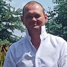 Олег, 28, Очёр