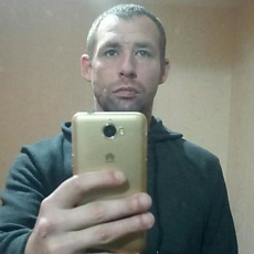 Владлен, 34, Советская Гавань