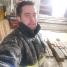 Валера, 29, Екатеринбург