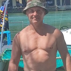 Витя, 60, Мензелинск