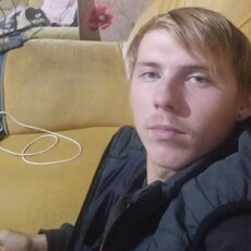 Максим, 28, Старый Крым