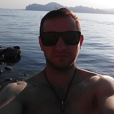 Артём, 32, Чудово