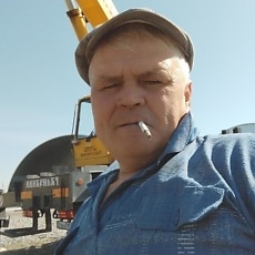 Вова, 49, Новосиль