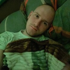 Радомир, 24, Шарья
