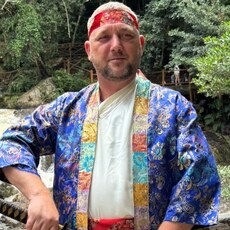 Саша, 41, Сосновоборск
