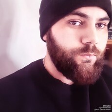 Максим, 29, Железногорск (Красноярский край)