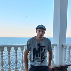 Богдан, 28, Снежинск