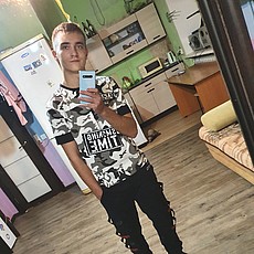 Дима, 23, Доброполье