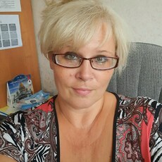 Вика, 49, Казань