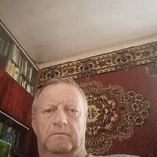 Вова, 62, Волгоград