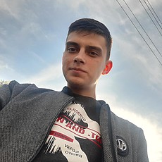 Рома, 27, Заволжье