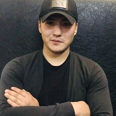 Андрей, 28, Сватово