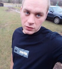Роман, 24, Менделеевск