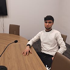 Альбик, 23, Звенигород