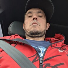 Олег, 37, Северобайкальск