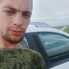 Кир, 26, Губкинский