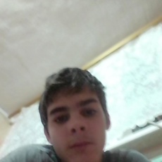 Коля, 25, Бирюсинск