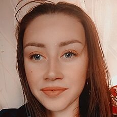 Лилия, 22, Россошь
