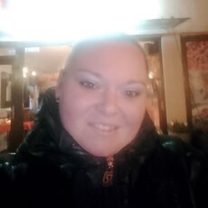 Оля, 33, Карпинск