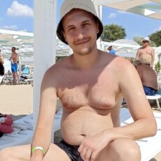 Олеж, 29, Еманжелинск