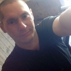 Гена, 30, Среднеколымск