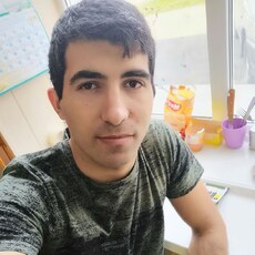 Геннадий, 34, Нюрба