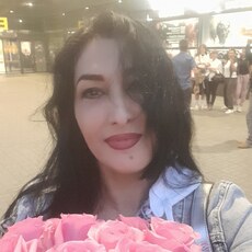 Янина, 39, Ржев