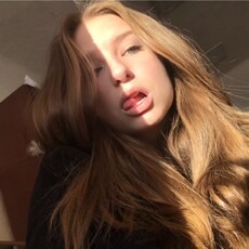 Люба, 21, Свирск