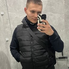 Артём, 26, Ноябрьск