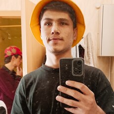 Адриан, 25, Дятьково