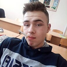 Павел, 22, Оса