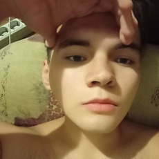 Никон, 21, Лесозаводск
