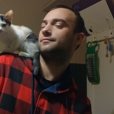 Ян, 25, Алчевск