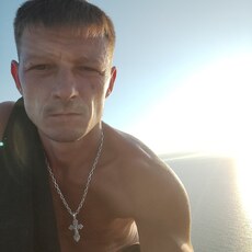 Лёва, 40, Молодогвардейск