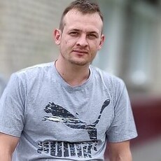 Вадим, 25, Холмск