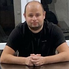Виталя, 37, Учалы