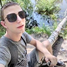 Вадик, 27, Болохово