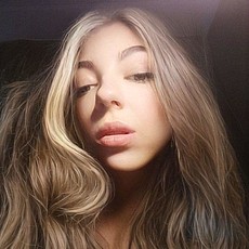 Марина, 26, Дмитриев